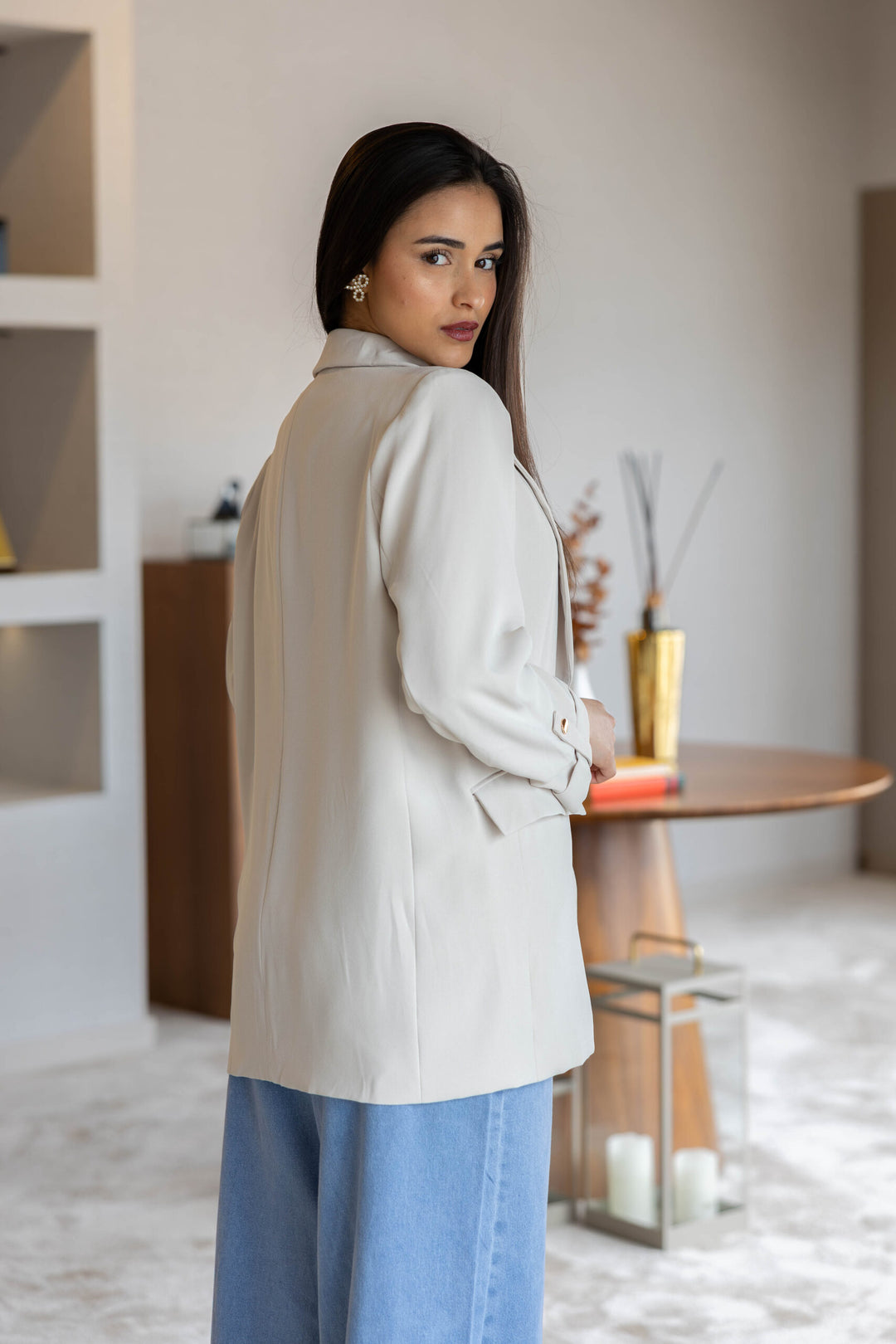 BLAZER BEGE BOTÃO DOURADO PONTO CHIC