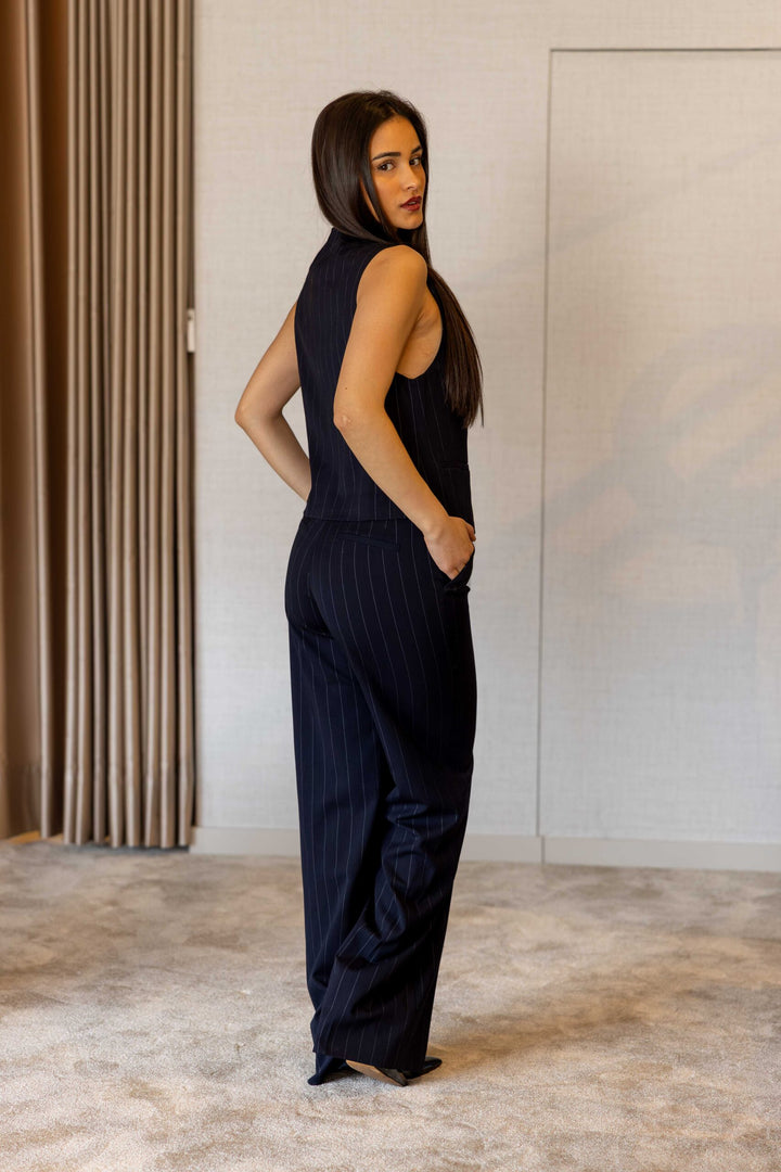 FATO AZUL COM RISCA PONTO CHIC