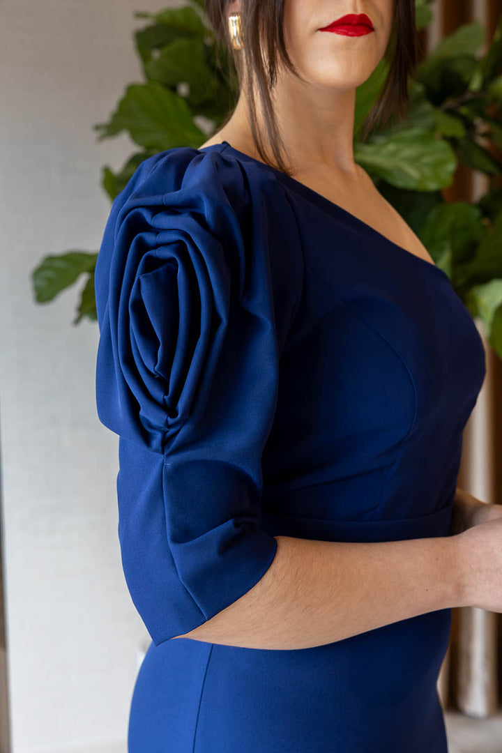 VESTIDO COMPRIDO AZUL COM RACHA PONTO CHIC
