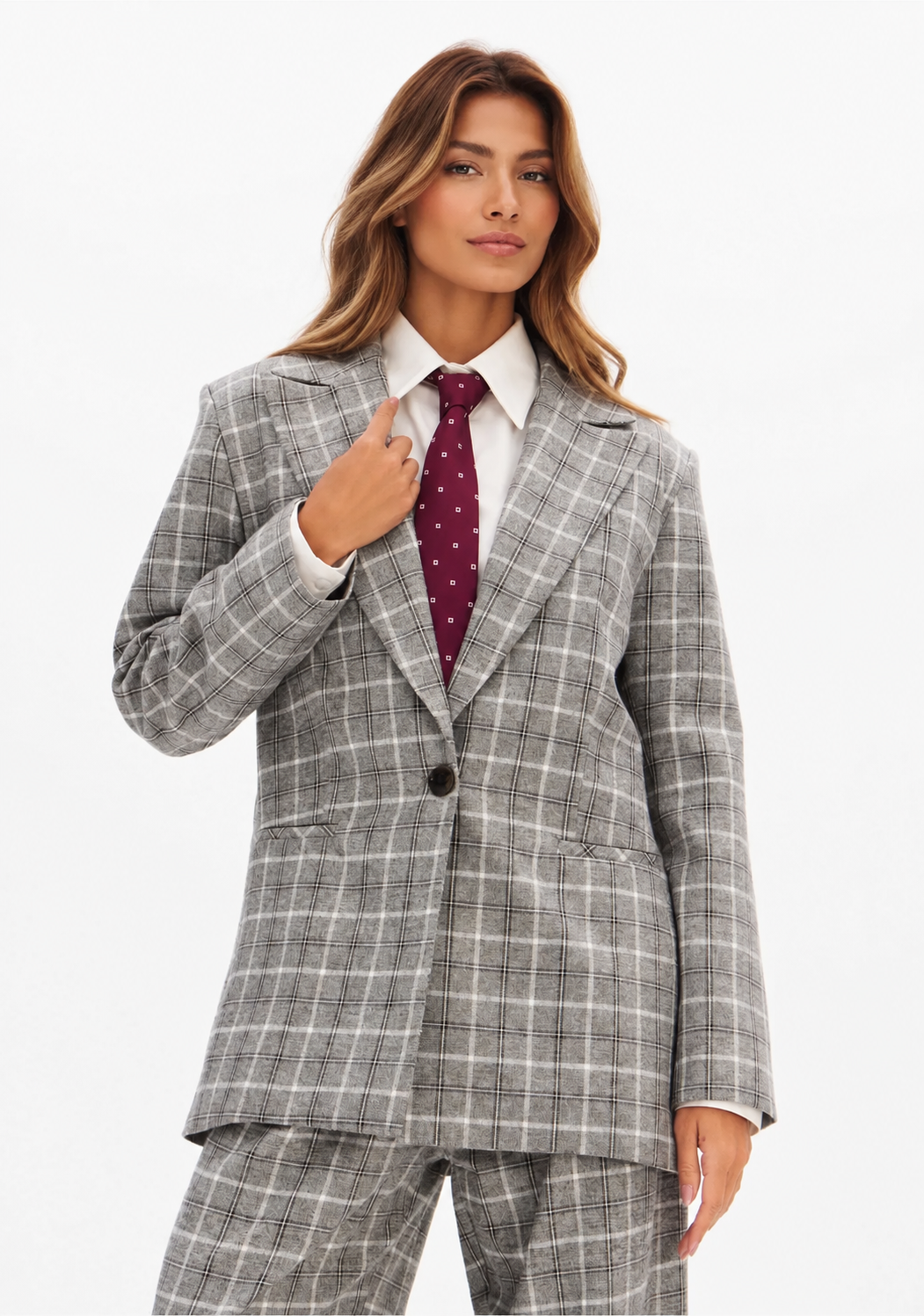 BLAZER CINZA AOS QUADRADOS LANÇA PERFUME