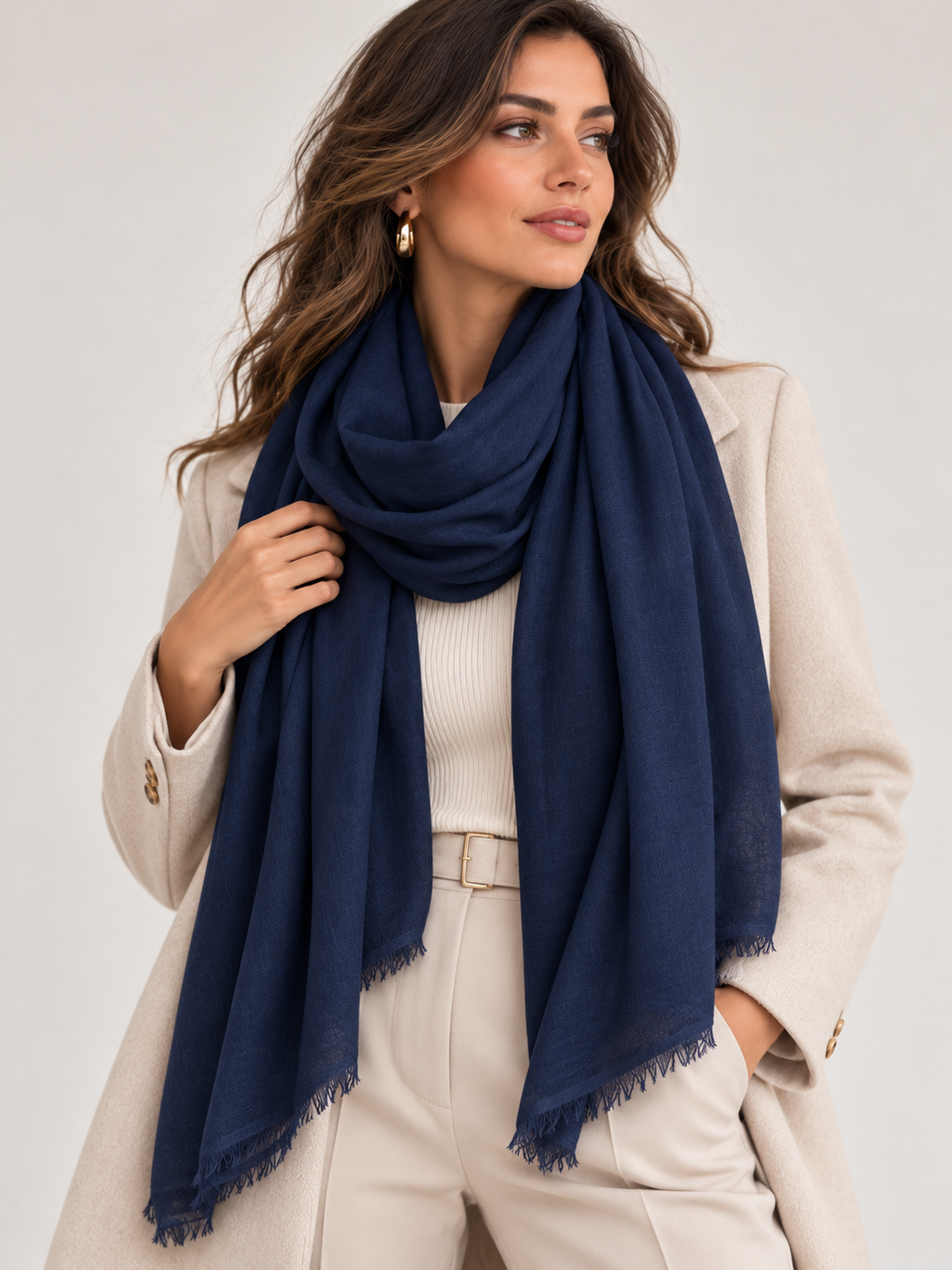 LENÇO ÉCHARPE AZUL ESCURO LISO PONTO CHIC