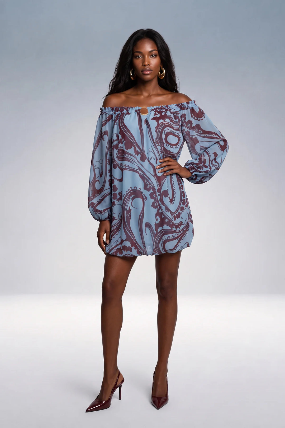 VESTIDO AZUL ESTAMPADO COM DECOTE CAI-CAI SAHOCO