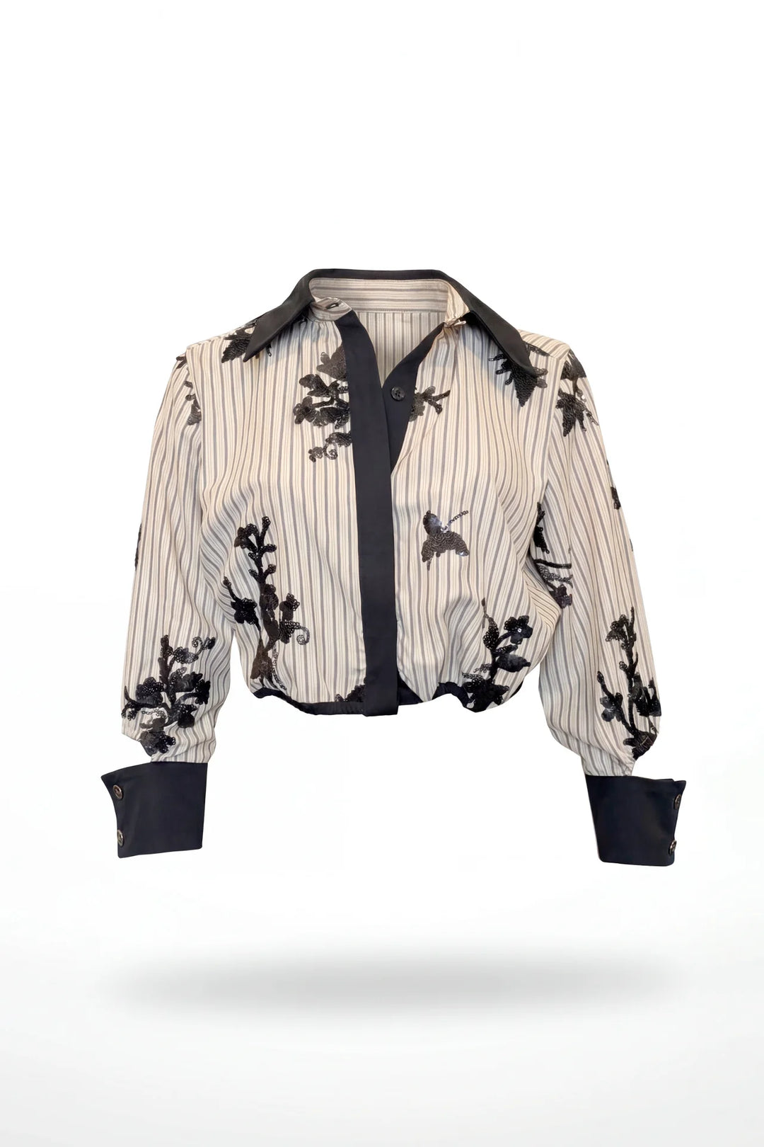 CAMISA RISCAS COM BORDADOS EM LANTEJOULAS SAHOCO