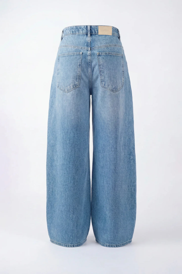 CALÇA DENIM COM BRILHANTES SAHOCO