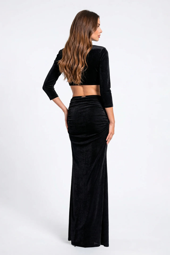 VESTIDO PRETO COM DRAPEADO COM NÓ FRONTAL SAHOCO