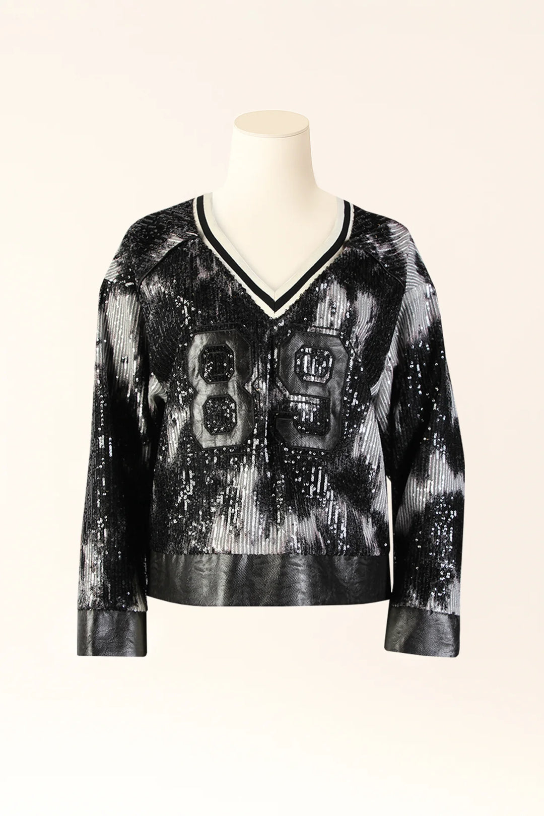 CAMISOLA DE LANTEJOULAS PRETA SAHOCO