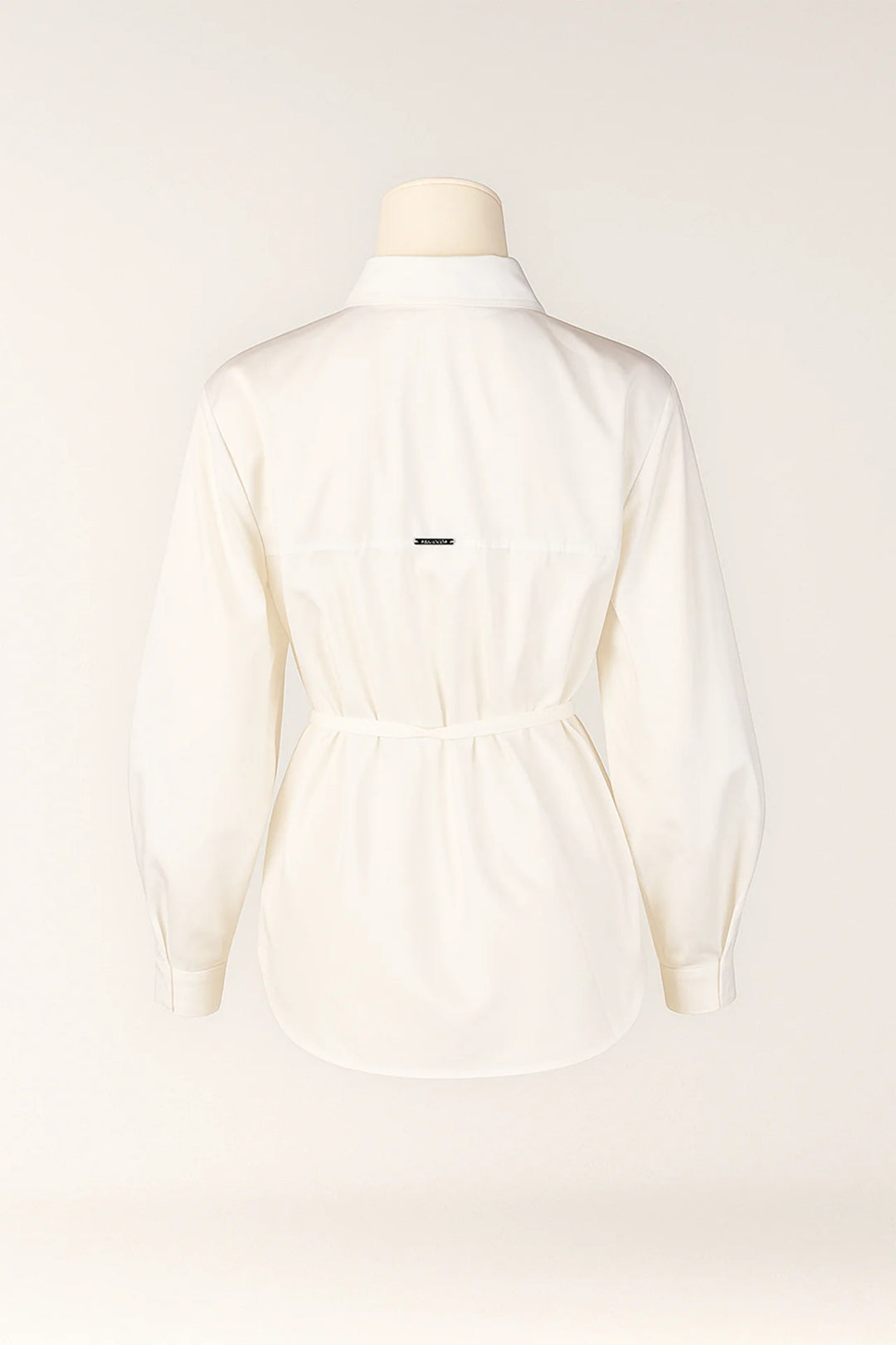 CAMISA BRANCA COM CORDÕES SAHOCO