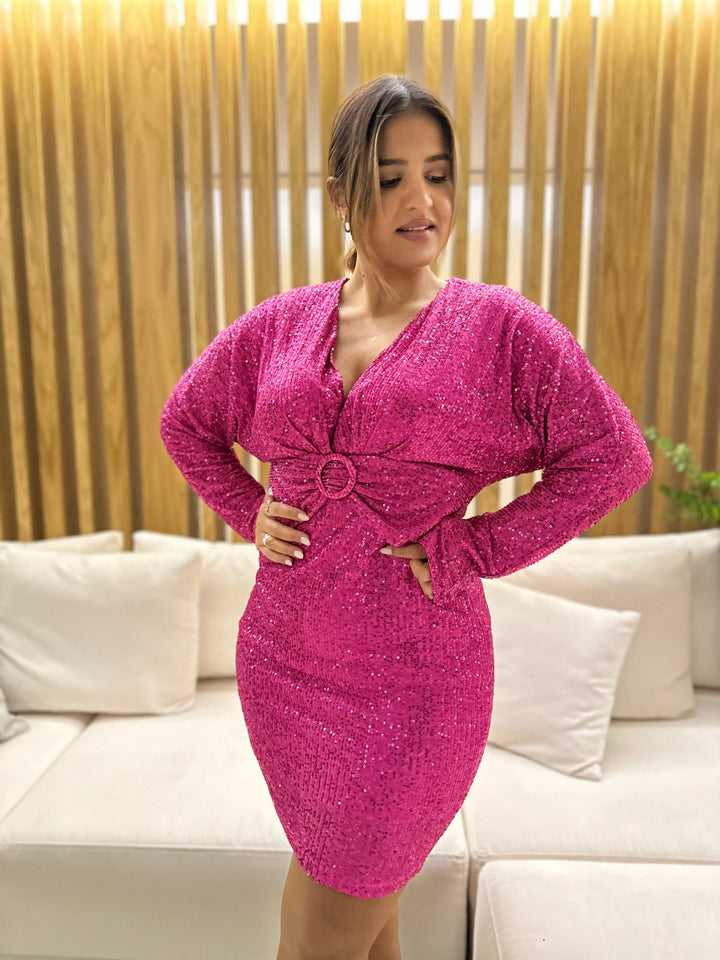 VESTIDO ROSA LANTEJOULAS COM EFEITO CINTO PONTO CHIC