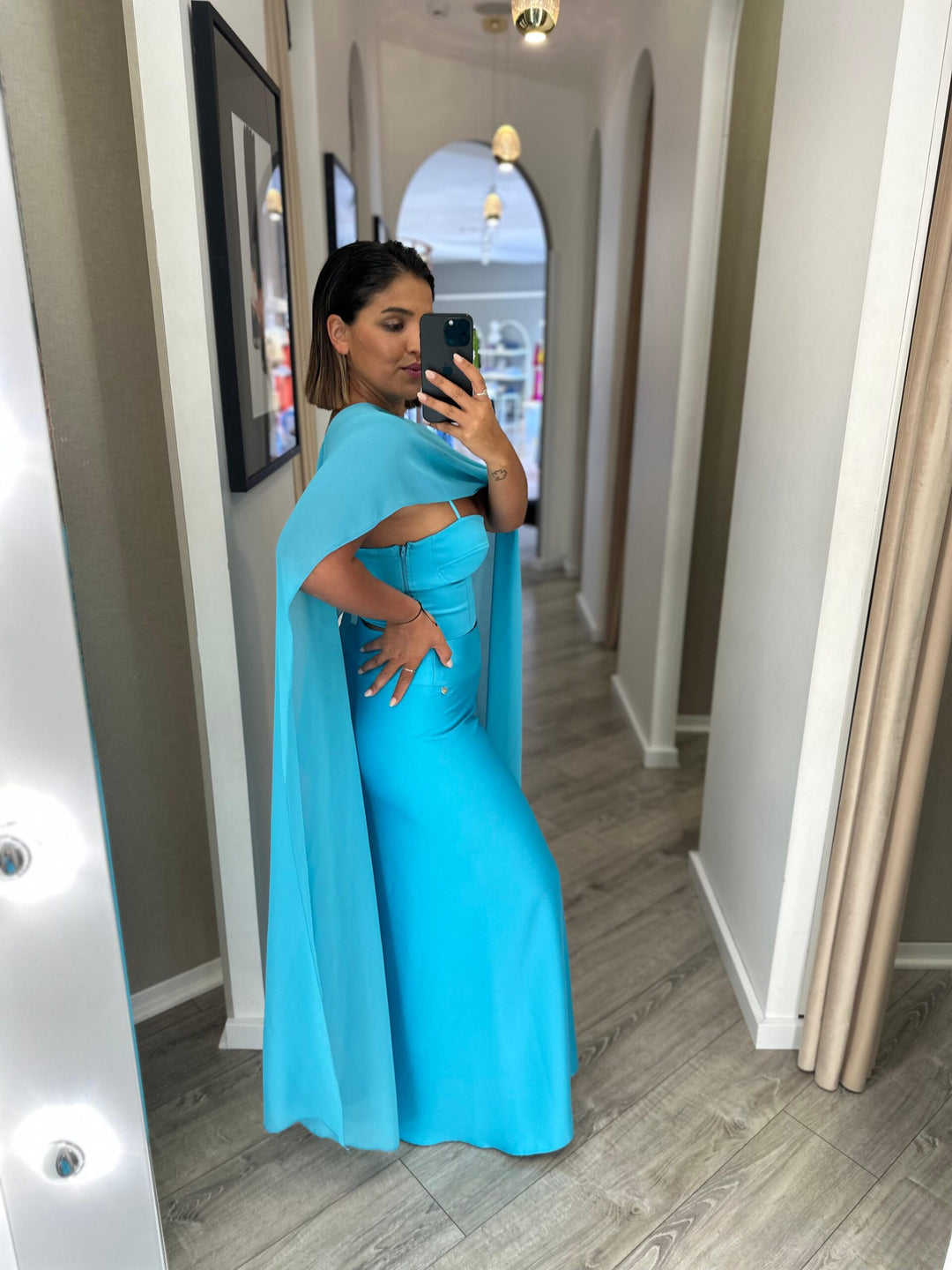 CAPA  AZUL TURQUESA EM CHIFFON RINASCIMENTO