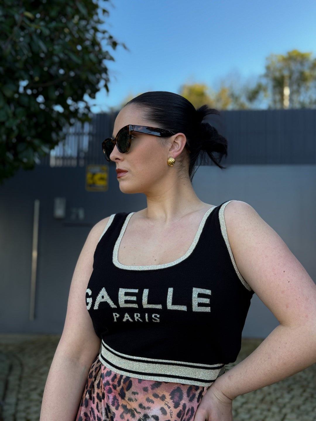 TOP MALHA PRETO E DOURADO GAELLE PARIS