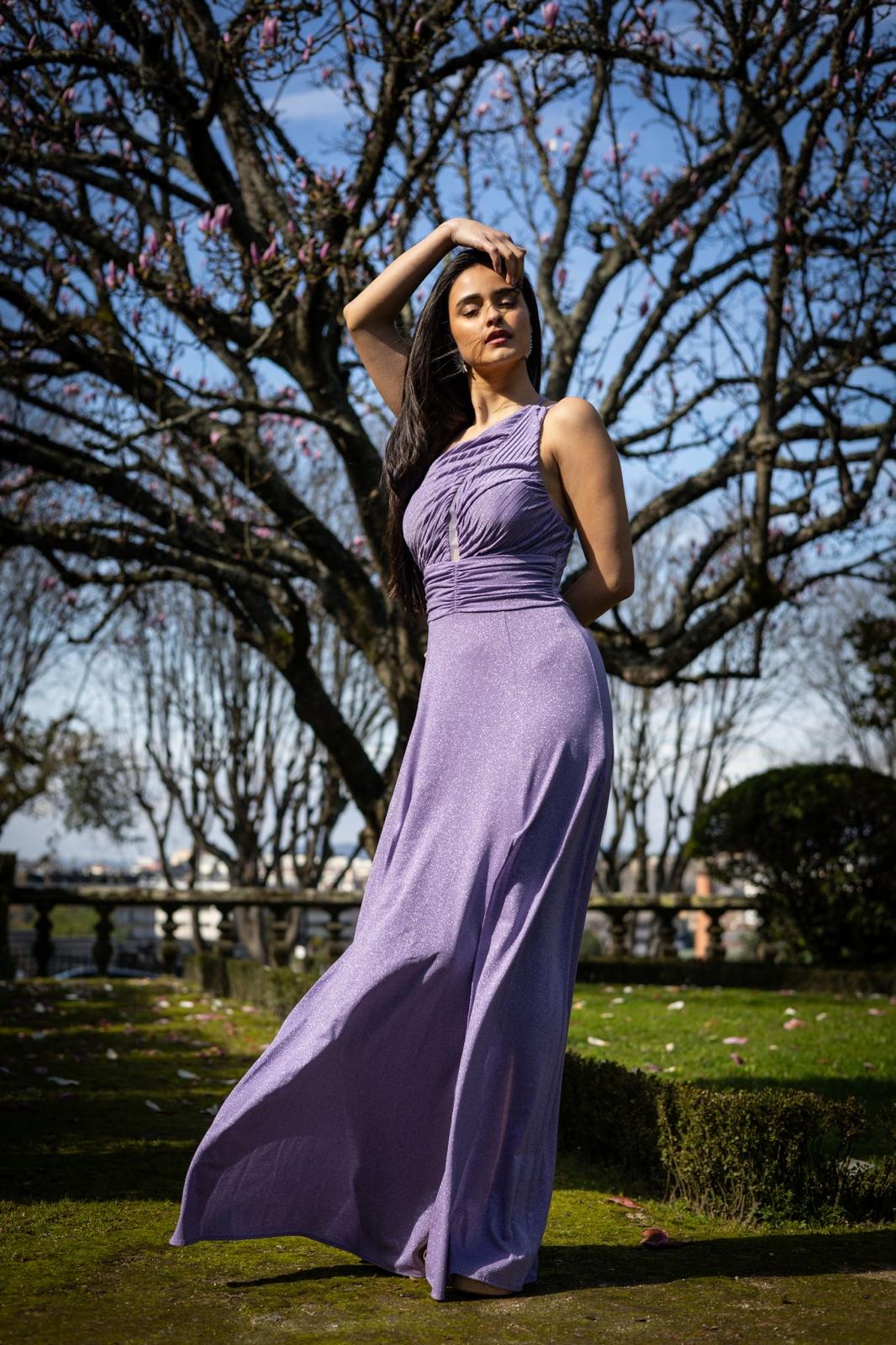 VESTIDO LAVANDA EM LUREX RINASCIMENTO