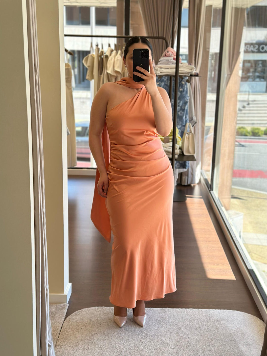 VESTIDO COMPRIDO CORAL PONTO CHIC