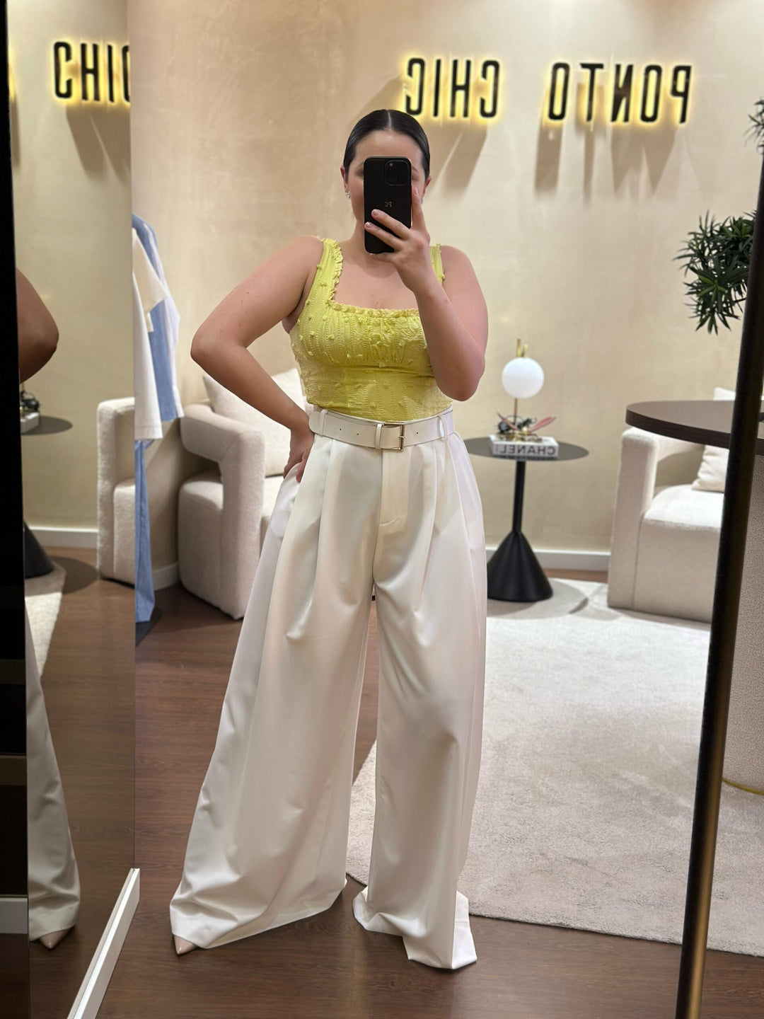 TOP AMARELO PONTO CHIC