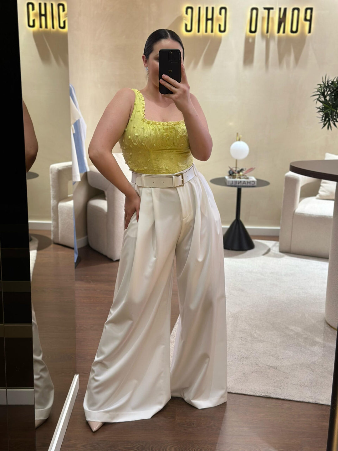 TOP AMARELO PONTO CHIC
