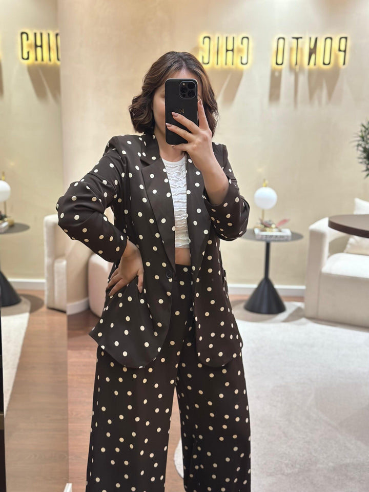 BLAZER CHOCOLATE COM BOLAS RINASCIMENTO