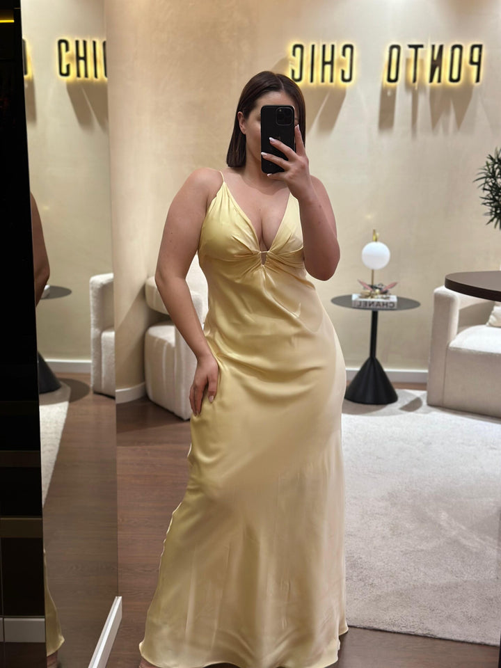 VESTIDO COMPRIDO AMARELO PONTO CHIC