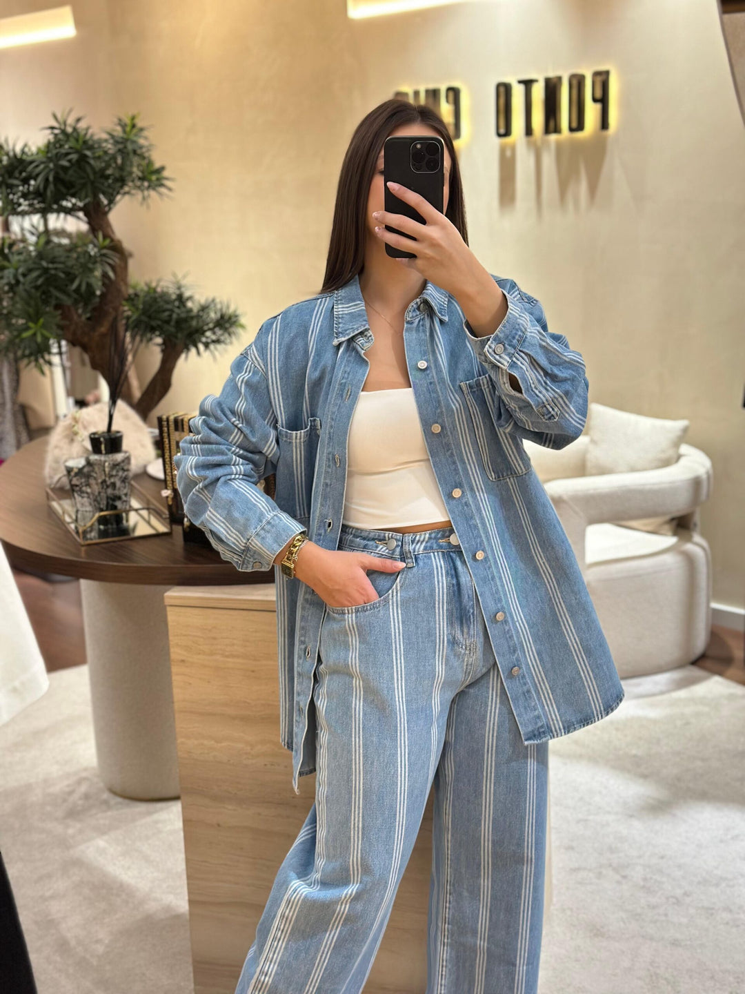 CALÇA DE GANGA COM RISCA ELEH
