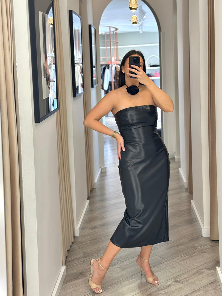 VESTIDO PRETO MIDI EM NAPA COM ALÇAS FINAS IMPERIAL