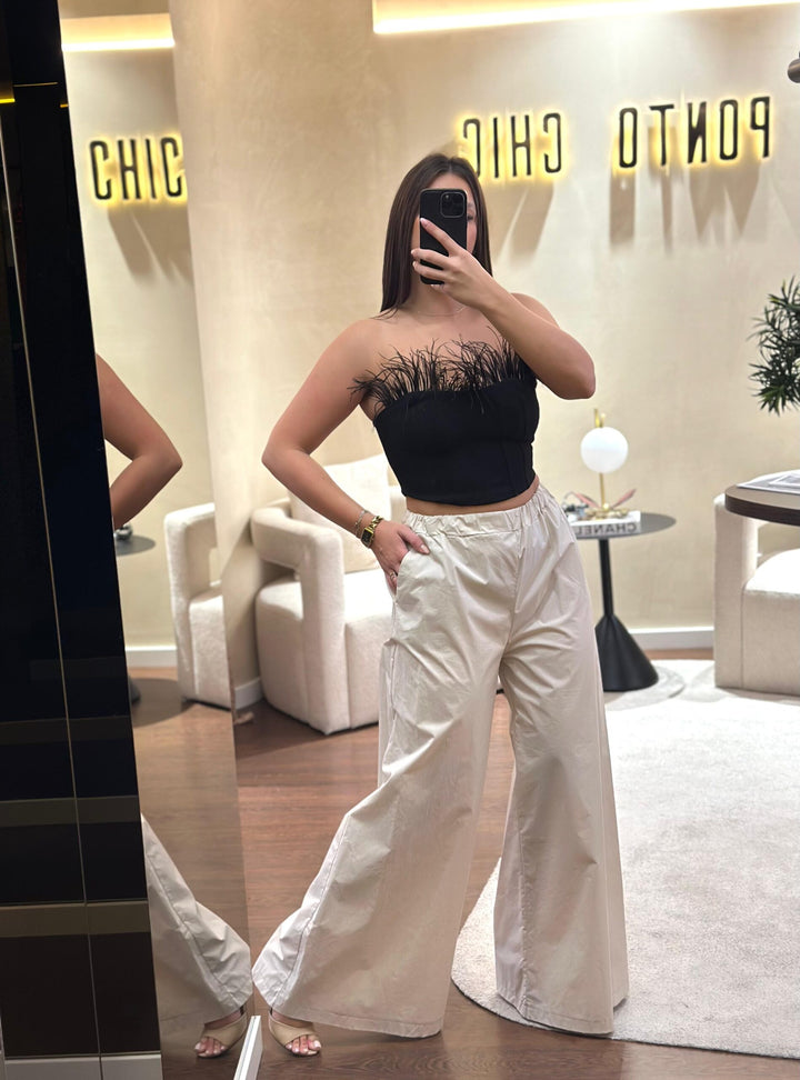 TOP COM PLUMAS NO TOPO DIXIE