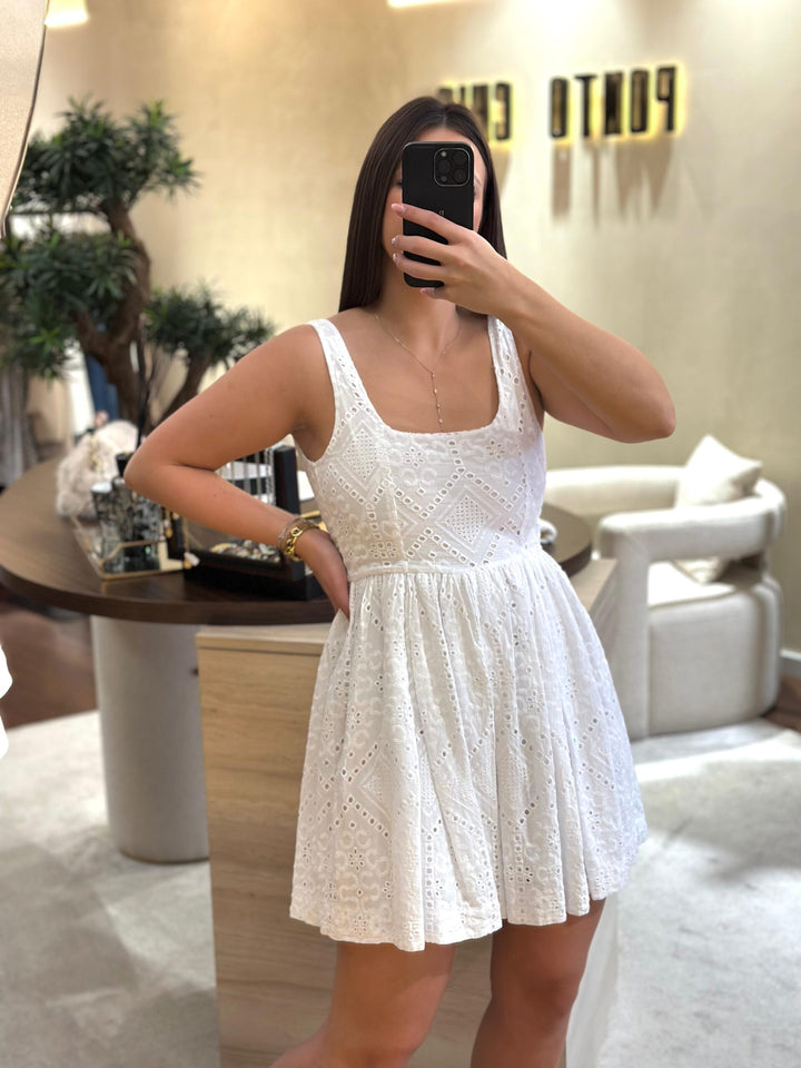 VESTIDO BRANCO BORDADO IMPERIAL