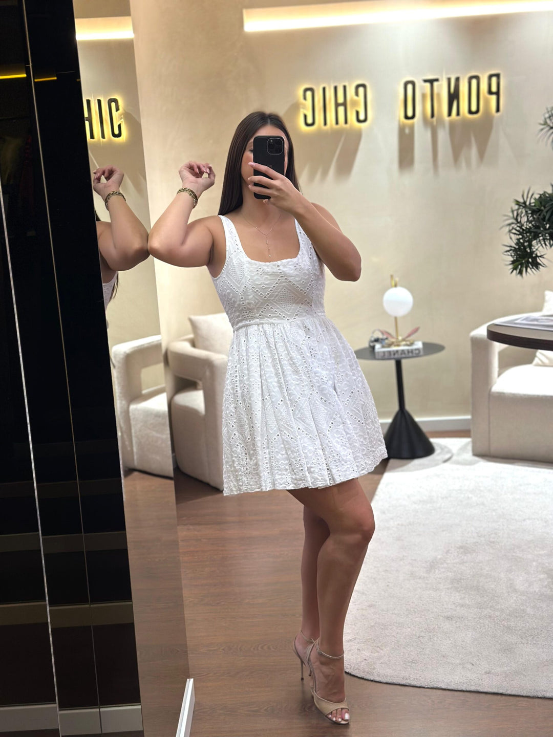VESTIDO BRANCO BORDADO IMPERIAL