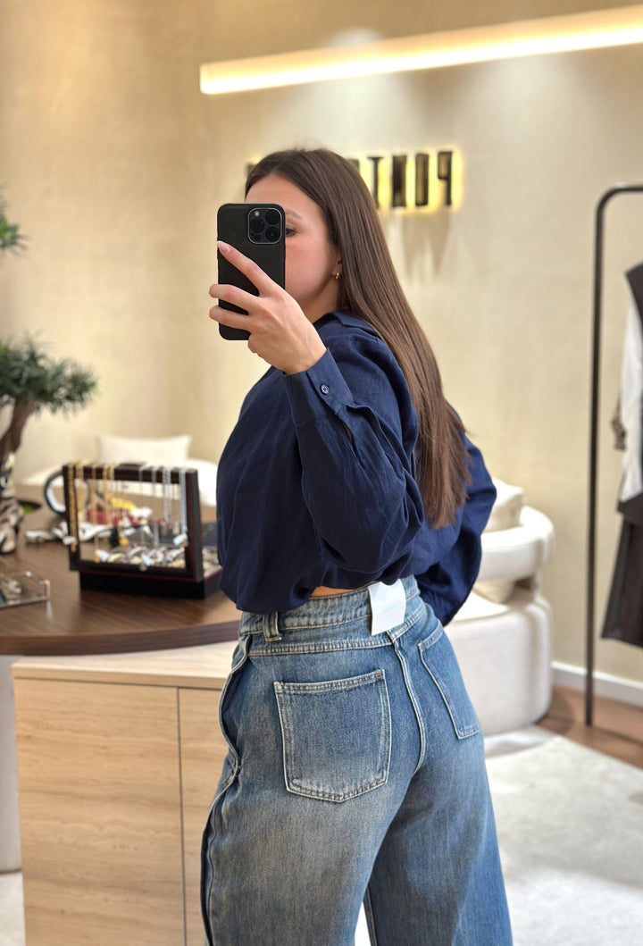 CALÇA DE GANGA RETA COM COSTURA LATERAL ELEH