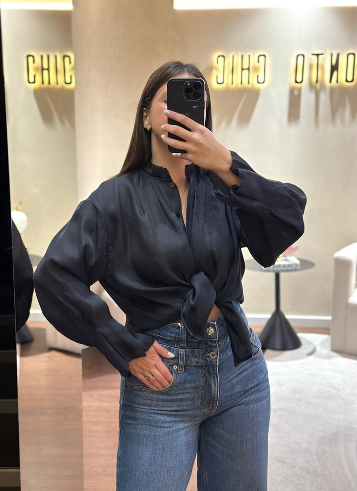 BLUSA PRETA FLUÍDA ELEH