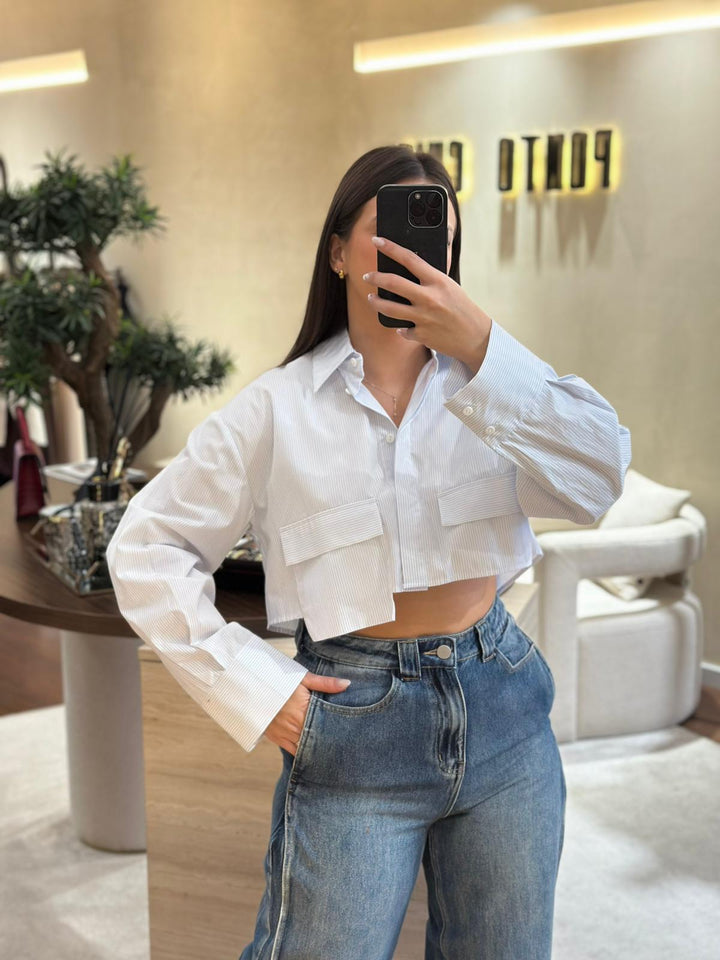 CAMISA CROPPED DE RISCAS AZUL IMPERIAL