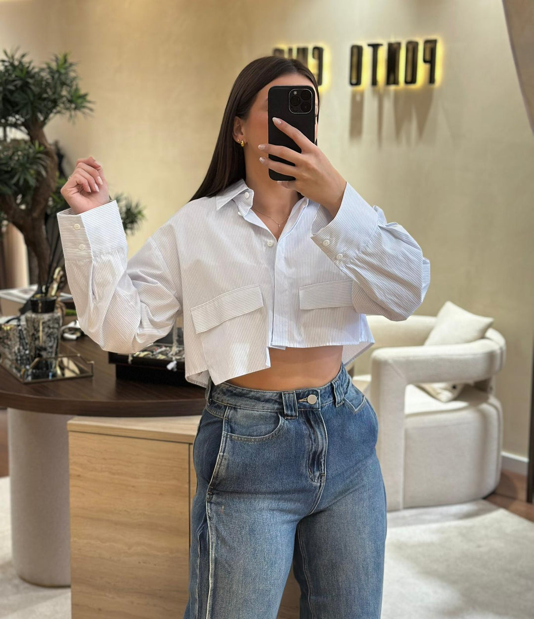 CAMISA CROPPED DE RISCAS AZUL IMPERIAL