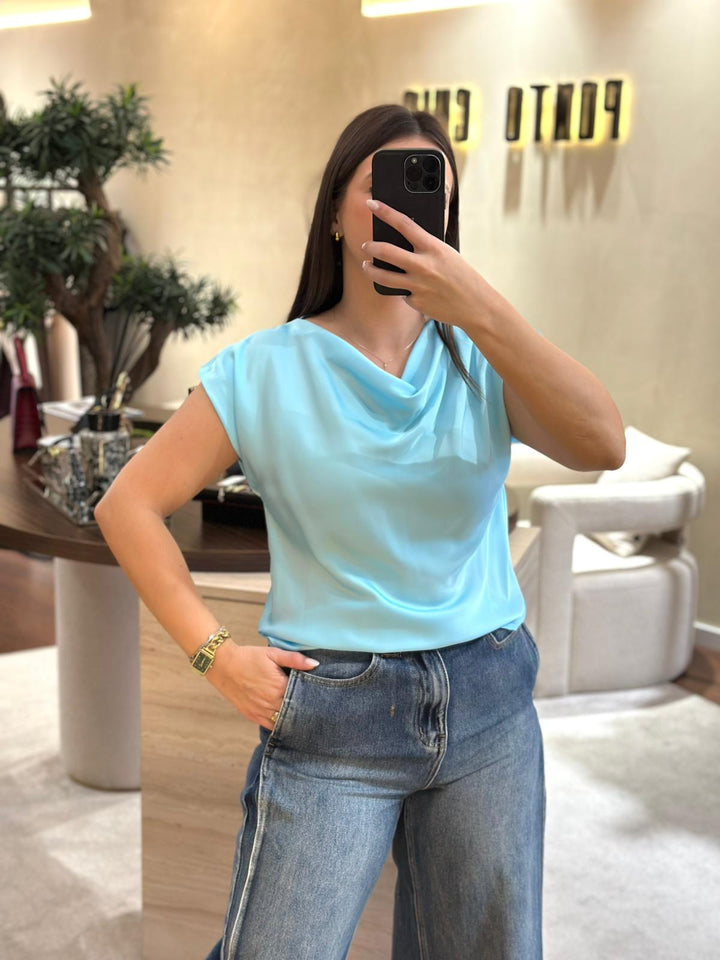 BLUSA AZUL CLARO COM DECOTE DRAPEADO IMPERIAL