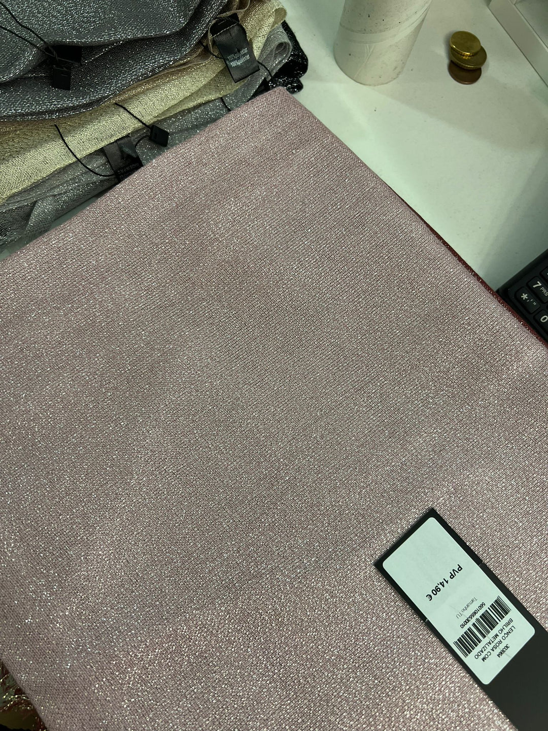 LENÇO ROSA COM BRILHO METALIZADO PONTO CHIC