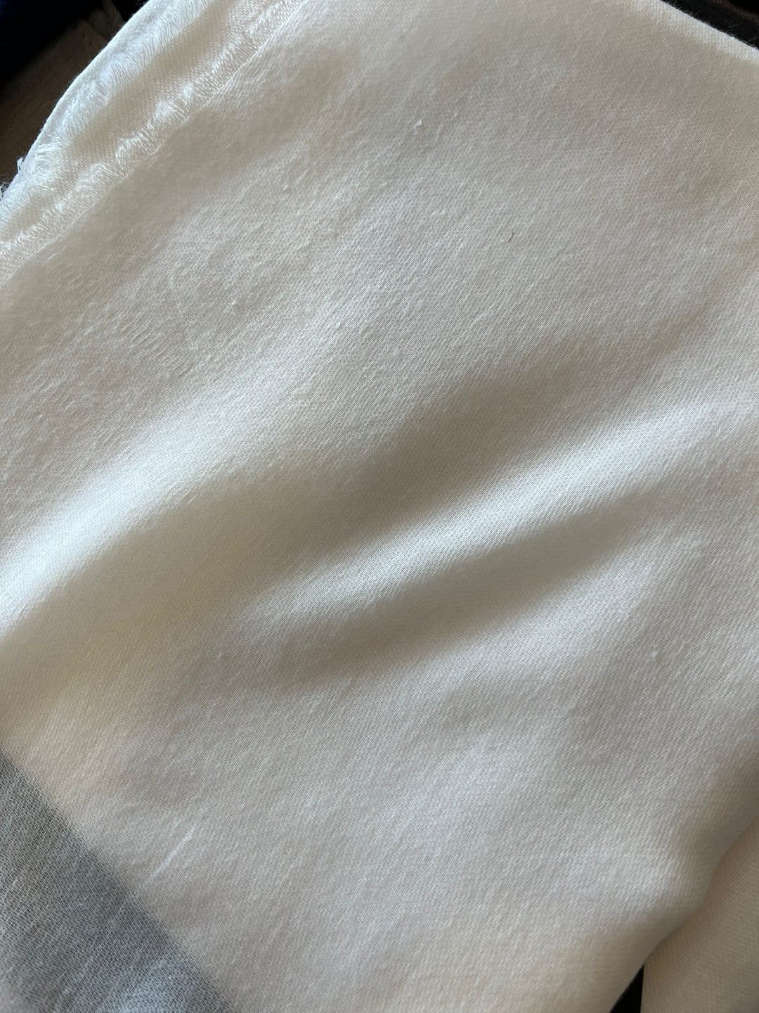 LENÇO BRANCO LISO PONTO CHIC