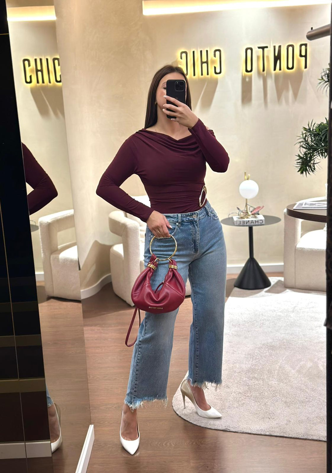 BODY BORDÔ DRAPEADO COM FIVELA PONTO CHIC