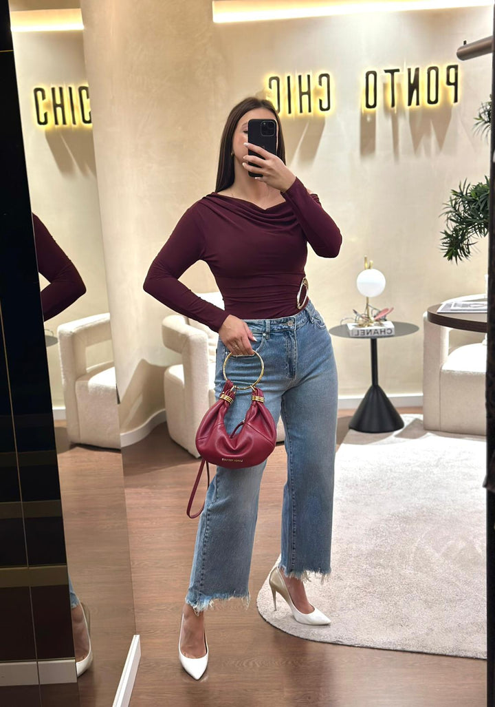 BODY BORDÔ DRAPEADO COM FIVELA PONTO CHIC