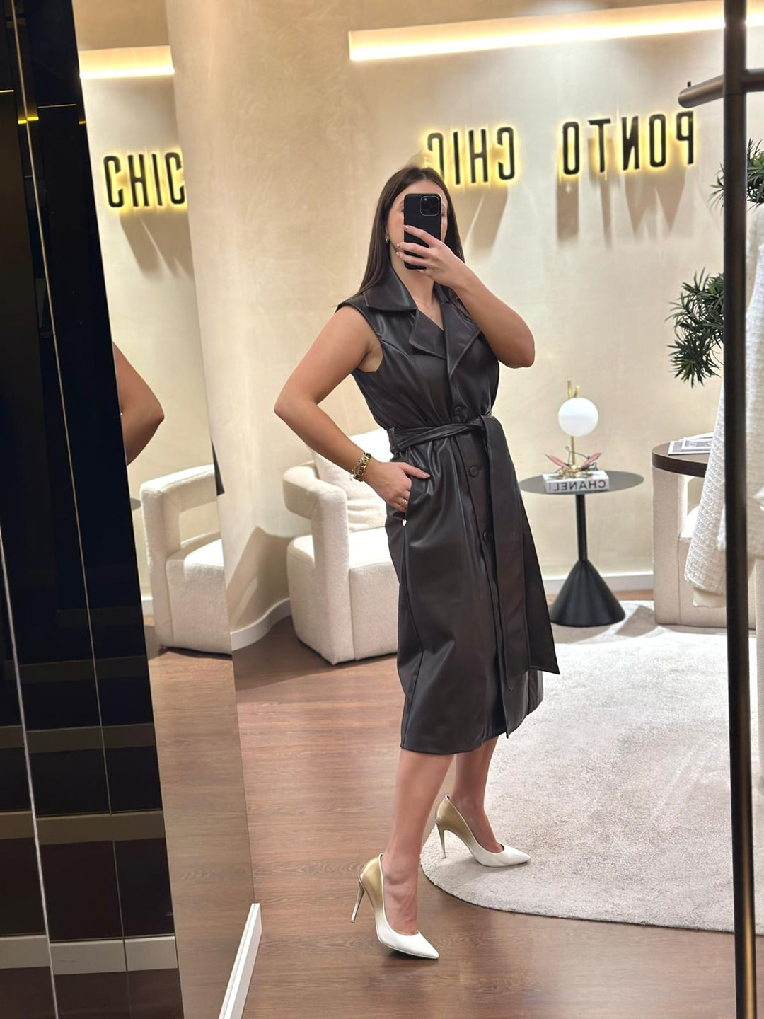 VESTIDO CASTANHO COMPRIDO EM ECOPELE MISS YOU