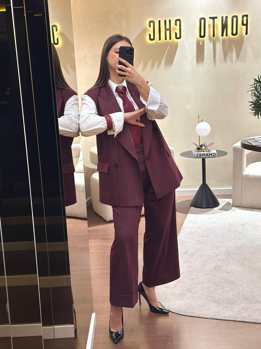 COLETE BORDÔ COM RISCAS GAËLLE PARIS