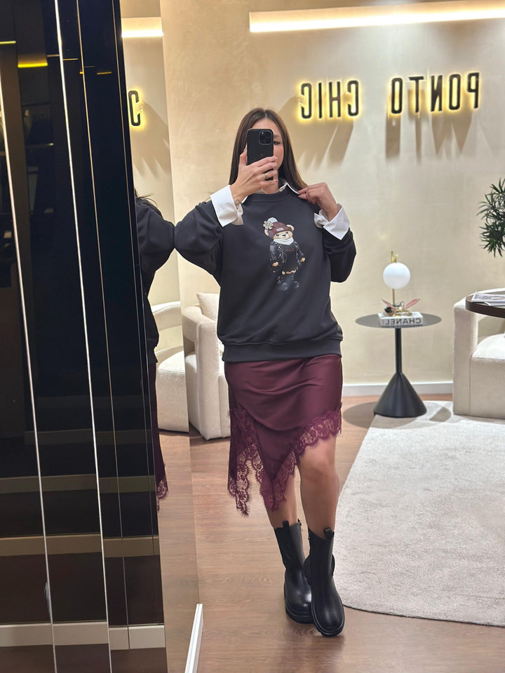 SWEATSHIRT PRETA COM URSO APLICADO DIXIE