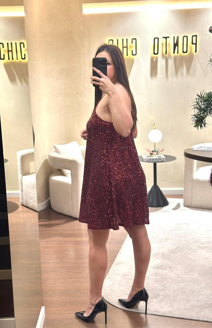 VESTIDO BORDEAUX DE LANTEJOULAS IMPERIAL