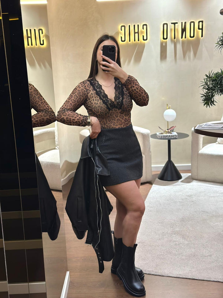 BODY ANIMAL PRINT COM RENDA PONTO CHIC