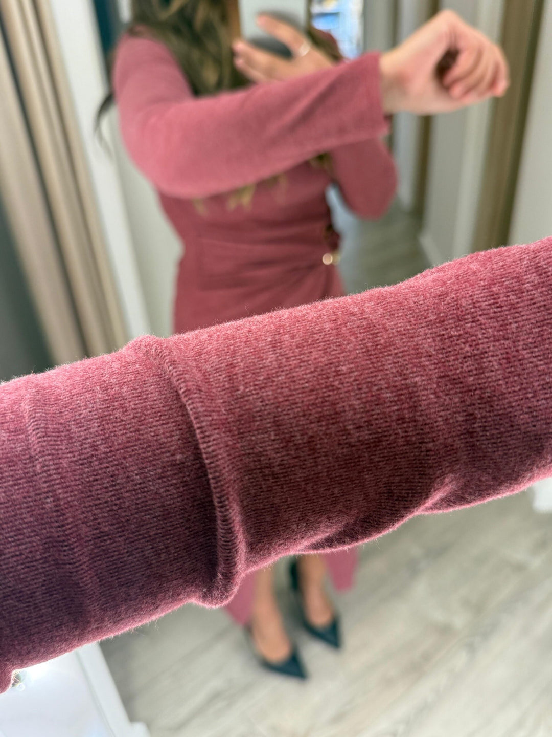 VESTIDO MALHA FRAMBOESA PONTO CHIC