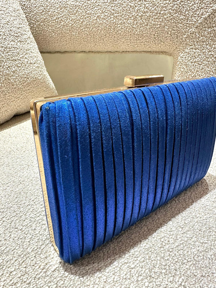 CLUTCH METALIZADA AZUL ELÉTRICO PONTO CHIC