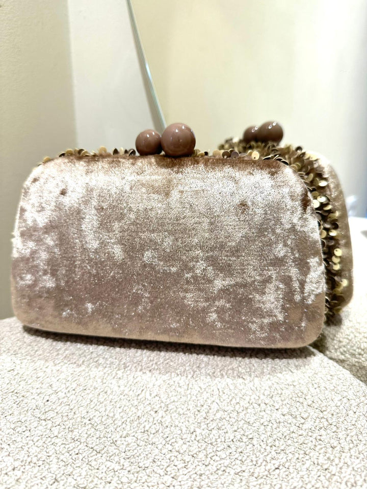 CLUTCH DE VELUDO COM LANTEJOULAS TAUPE PONTO CHIC