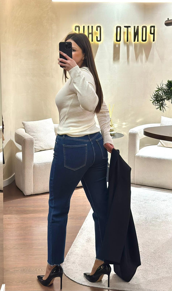 CALÇA DE GANGA MOM JEANS AZUL DESFIADA PONTO CHIC