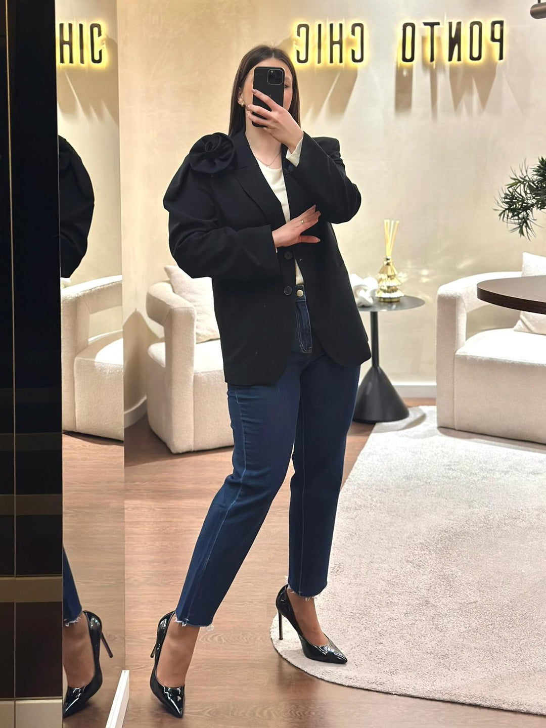 CALÇA DE GANGA MOM JEANS AZUL DESFIADA PONTO CHIC