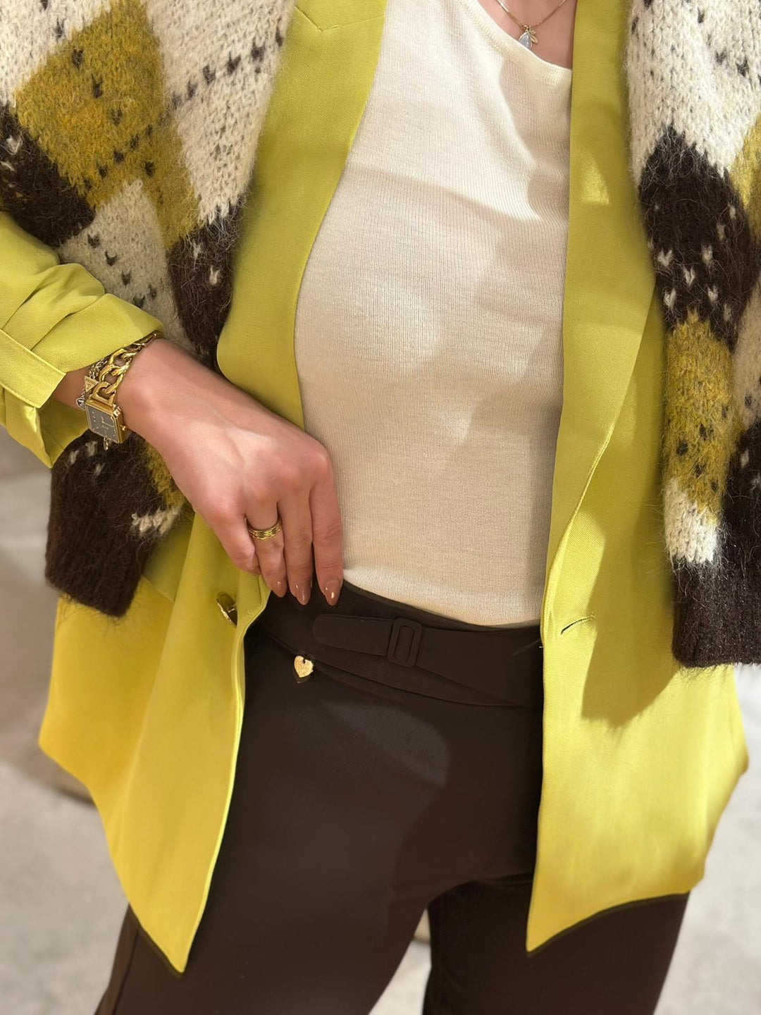BLAZER VERDE LIMA BOTÃO DOURADO PONTO CHIC