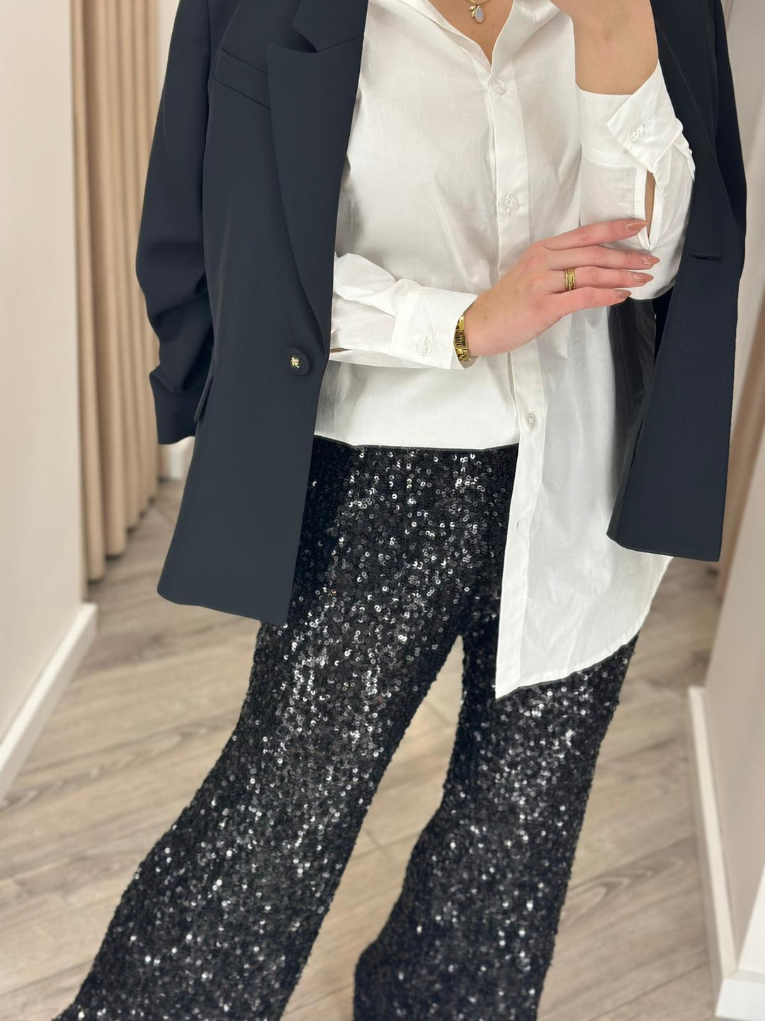 CALÇA DE LANTEJOULAS PRETA IMPERIAL