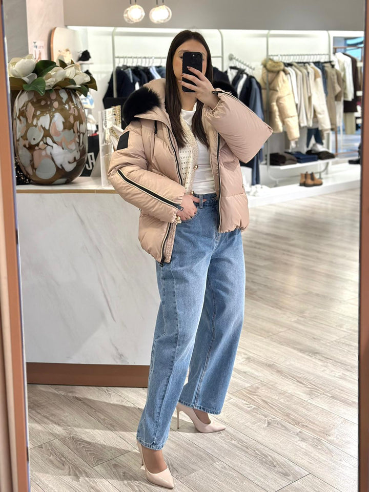 BLUSÃO CAMEL COM PÊLO PRETO FLO&amp;CLO