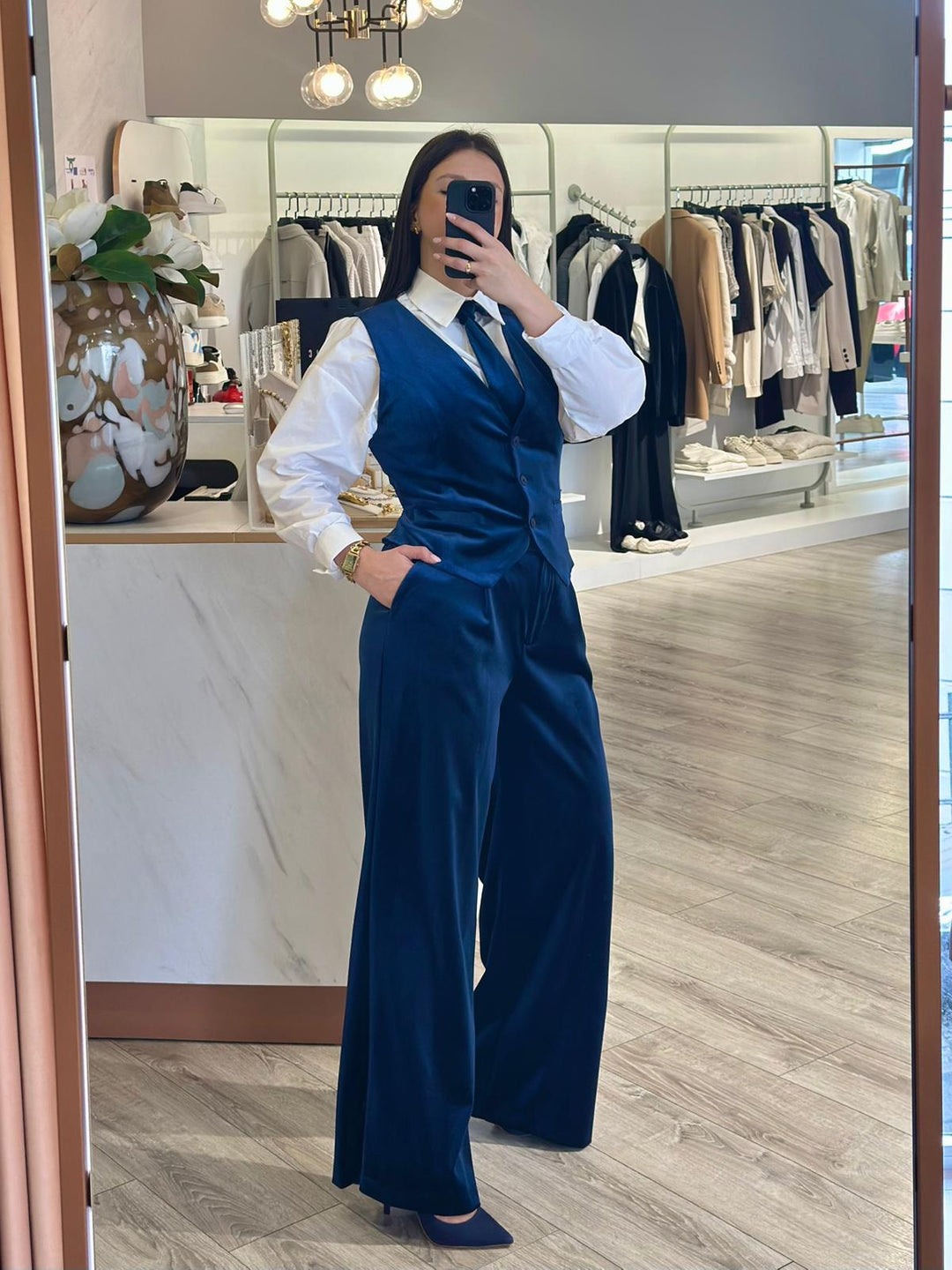 CALÇAS DE VELUDO AZUL COM CINTURA ELÁSTICA DIXIE