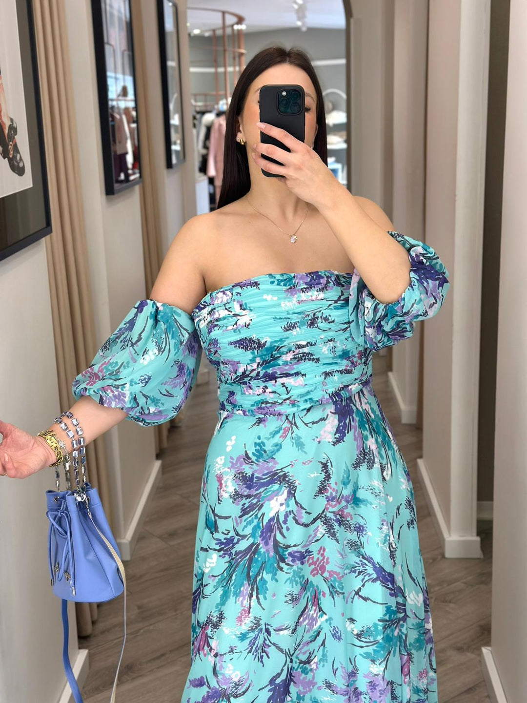 VESTIDO LONGO ESTAMPADO COM DECOTE DRAPEADO PONTO CHIC