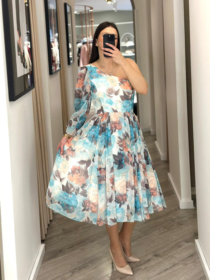 VESTIDO MIDI ESTAMPADO ASSIMÉTRICO COM MANGA UNILATERAL PONTO CHIC